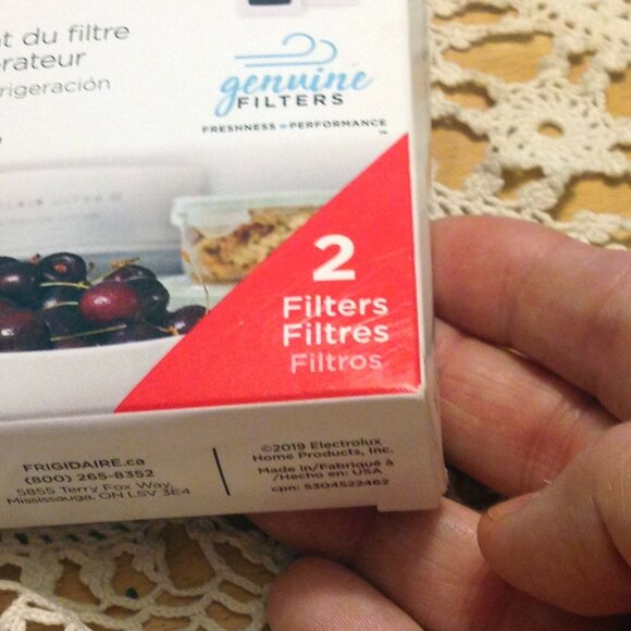 Frigidaire Pure Air Ultra II replacemtn refrigerator filter two pack - Picture 6 of 7